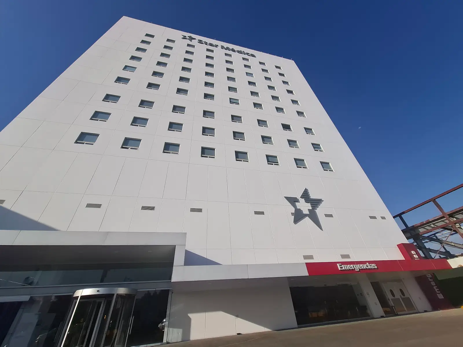 Fachada del Hospital Star Médica Tlalnepantla, Estado de México